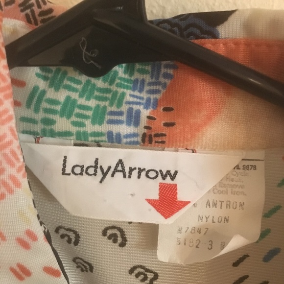 Beautiful Vintage Silk women’s top - Picture 3 of 5